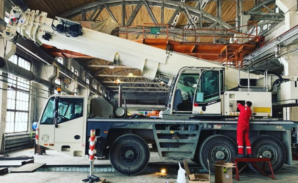 Ремонт автокрана